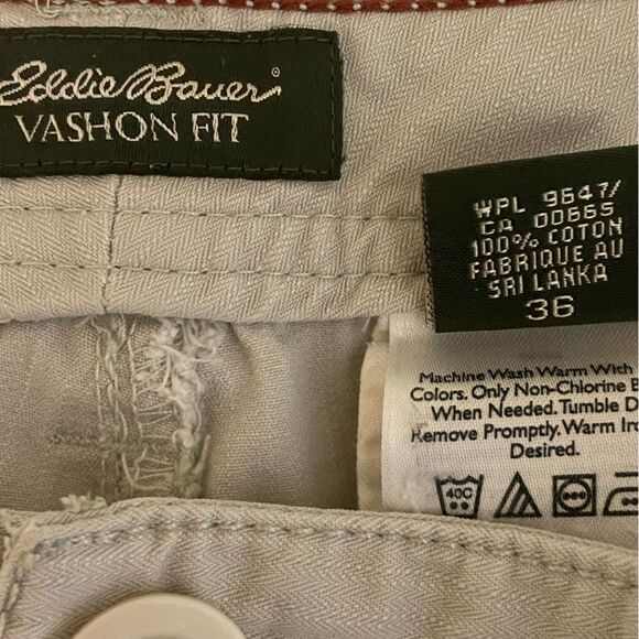 Eddie Bauer - Vashon Fit Hiking Capri Bermudas Floral Embroidery - size 6 - Picture 4 of 6